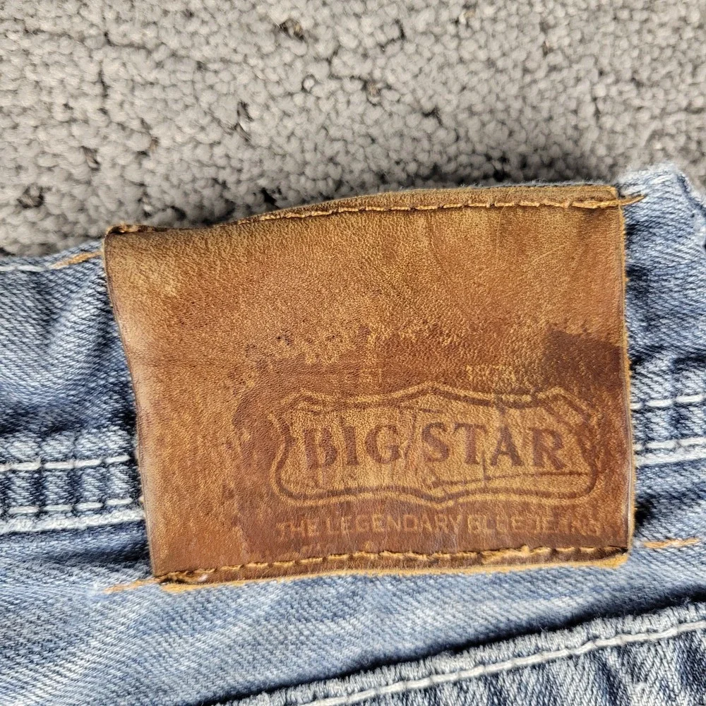 Big Star Jeans Mens 38L Long Blue Voyager Straight Relaxed Loose Faded Whisker